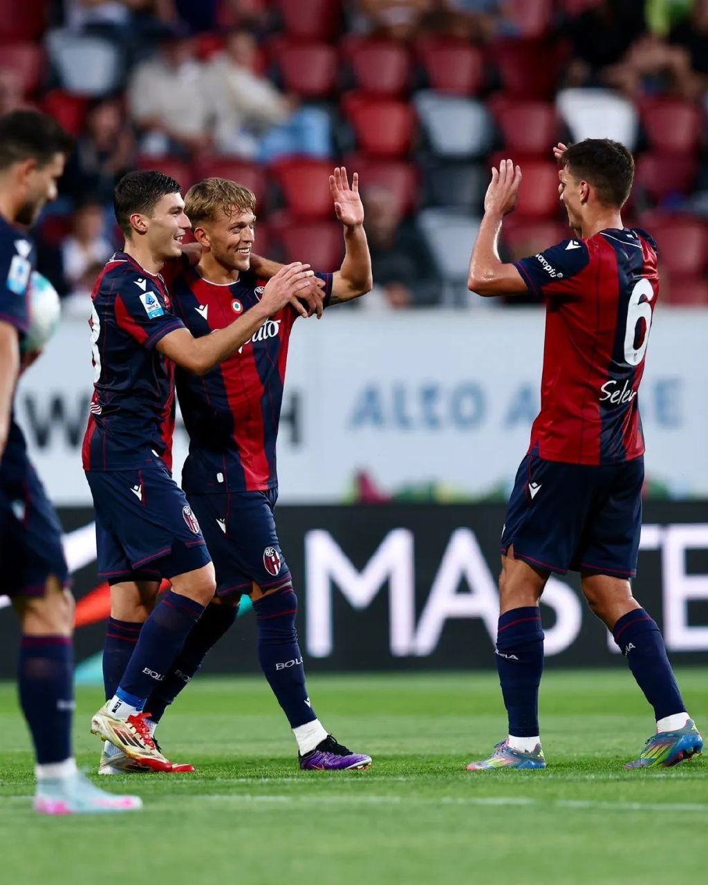 意甲强弱对话！克雷莫纳主场迎战帕尔马，降级区球队能否爆冷逆袭？